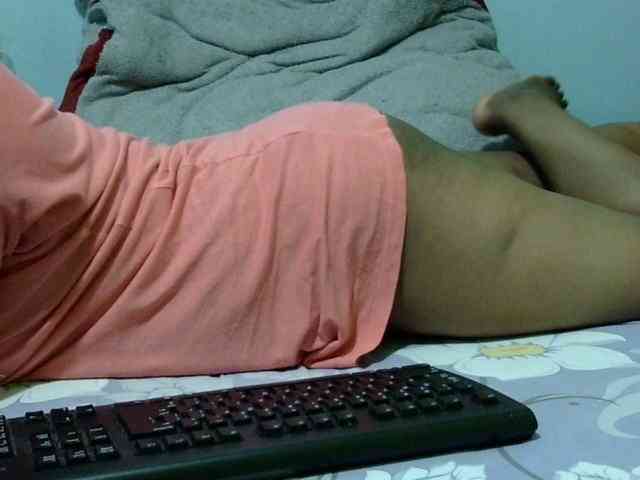 Petitetessy3 webcam