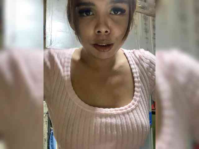 ShaneImpress Live Webcam on BongaCams