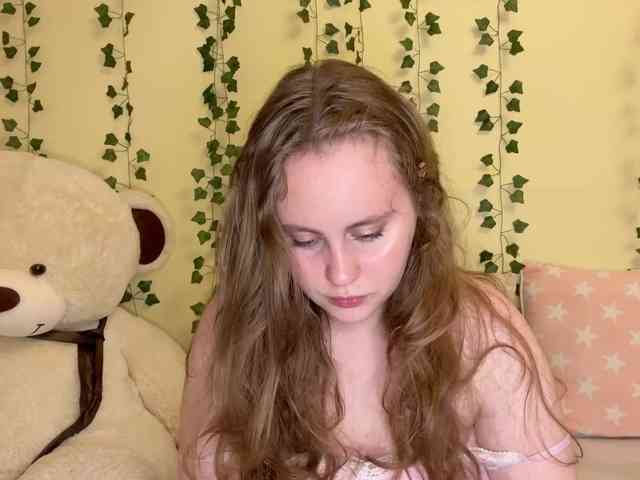 SellyaHouston webcam