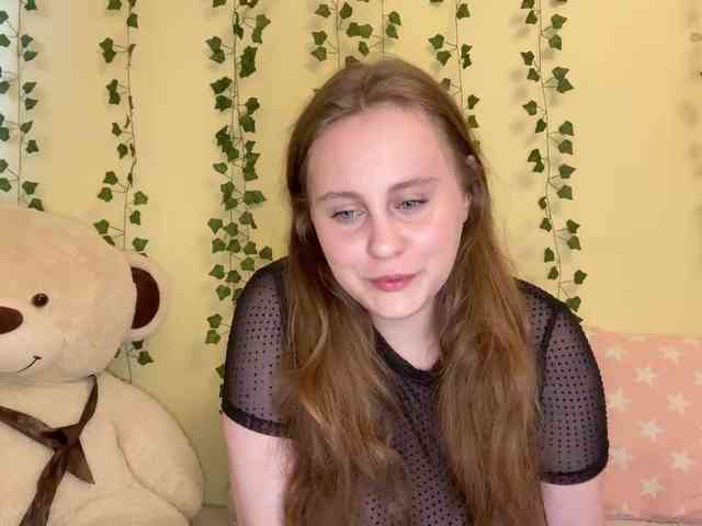 SellyaHouston Live Webcam on BongaCams