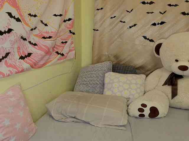 SellyaHouston webcam