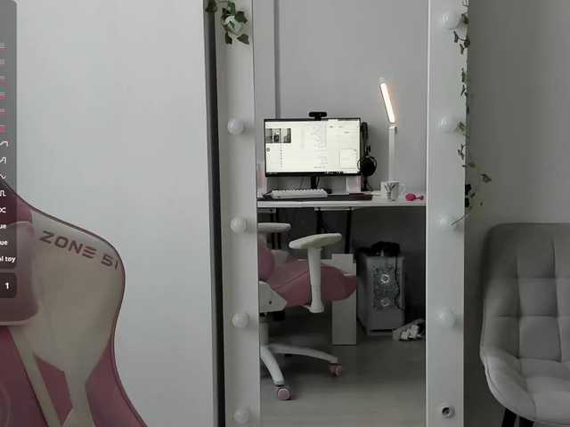  Lisamurm chat room