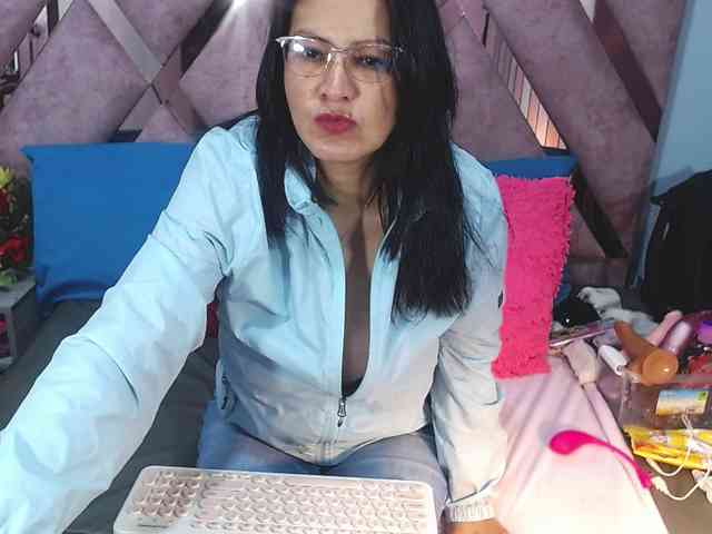 Mulansexy01 webcam
