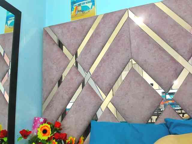 Mulansexy01 webcam