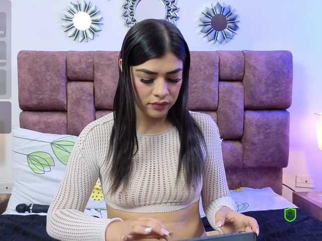 MeganWade's BongaCams show and profile