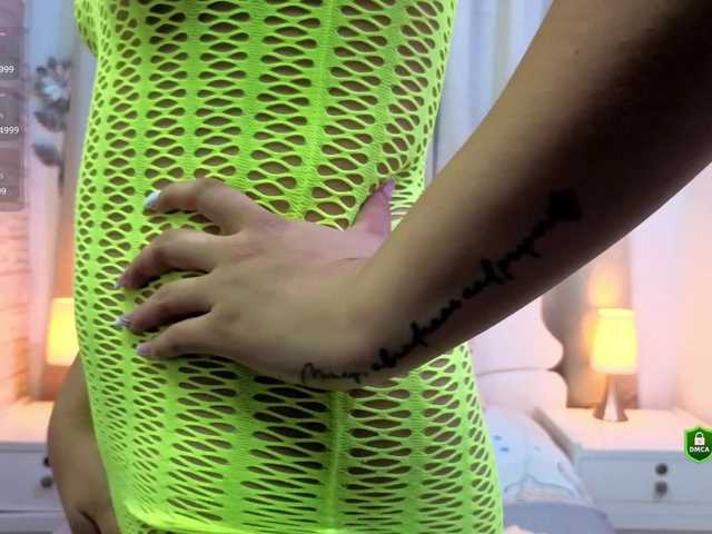 MeganWade's BongaCams show and profile