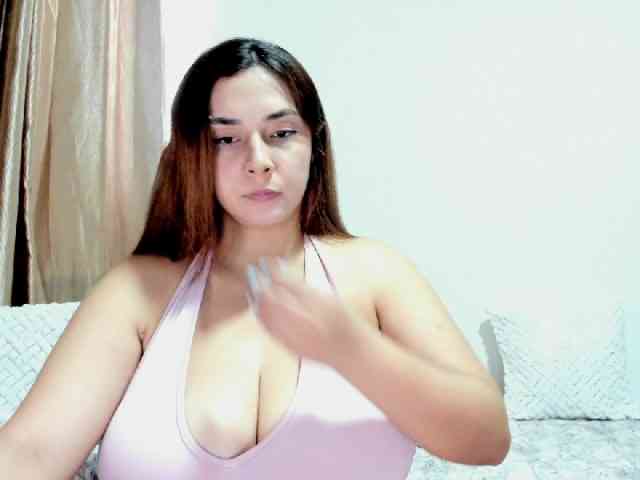 SuzyGamingFairy webcam