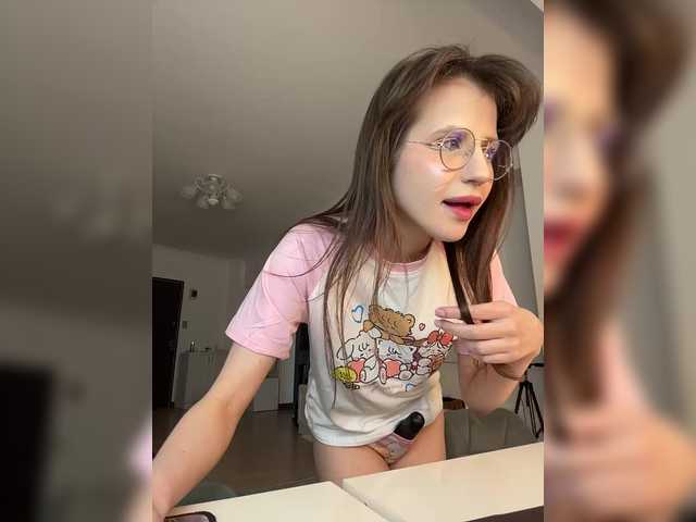 Fothisinya's BongaCams show and profile