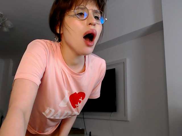 Fothisinya's BongaCams show and profile