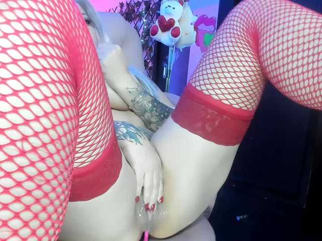 celenefox's BongaCams show and profile