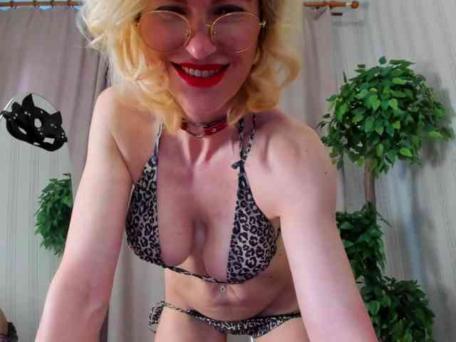 Divochka webcam
