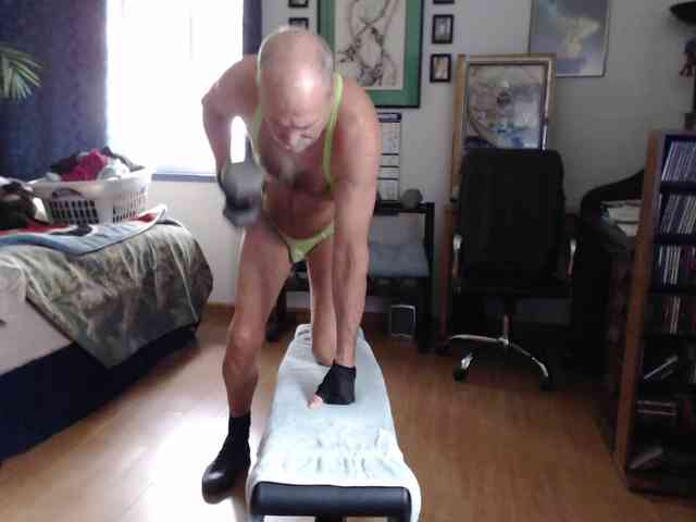 CuzItFeelsGood CuzItFeelsGood