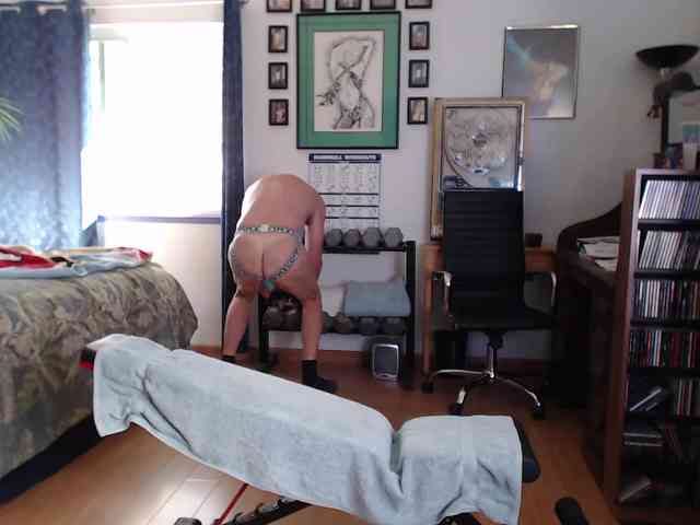 CuzItFeelsGood CuzItFeelsGood