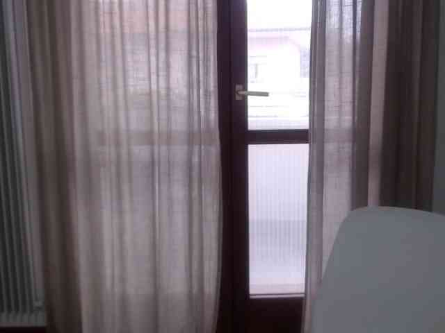 zhamira webcam