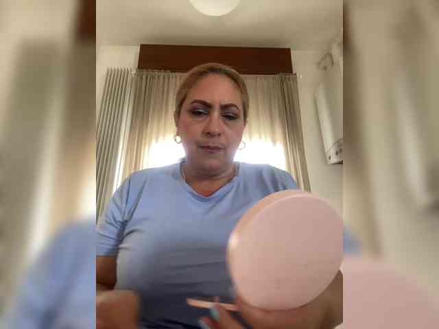 zhamira webcam