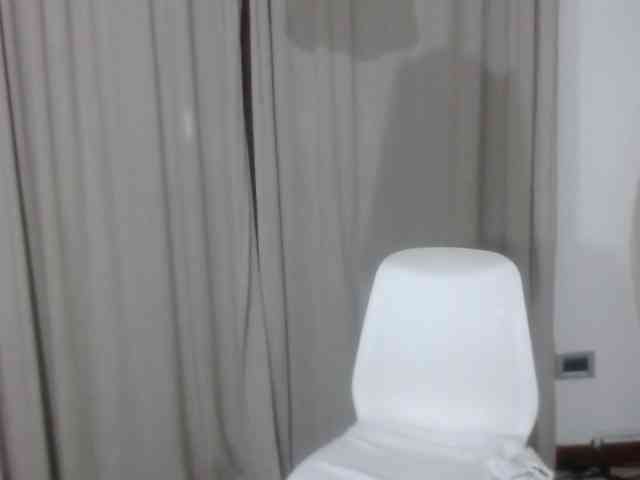 zhamira webcam