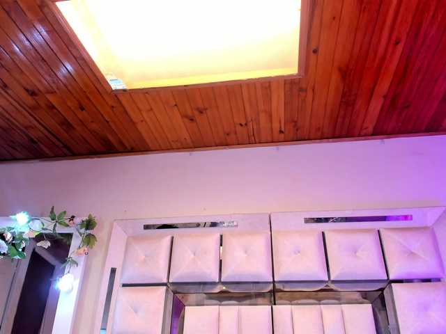 Yelena-mutiz's BongaCams show and profile