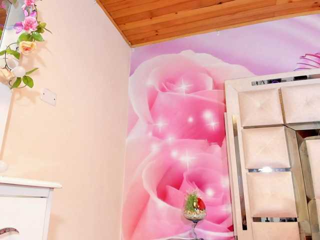 Yelena-mutiz's BongaCams show and profile