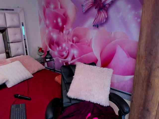 Yelena-mutiz webcam
