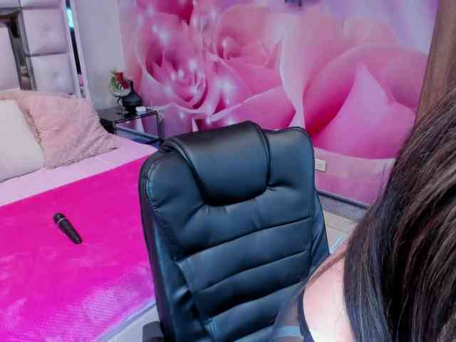 Yelena-mutiz webcam
