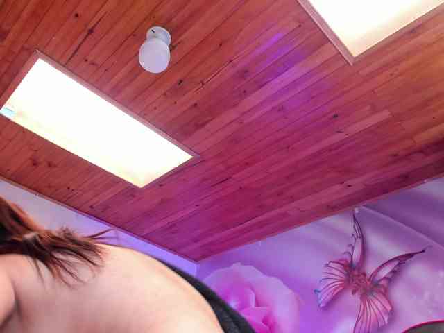 Yelena-mutiz webcam
