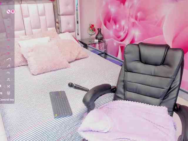 Yelena-mutiz webcam