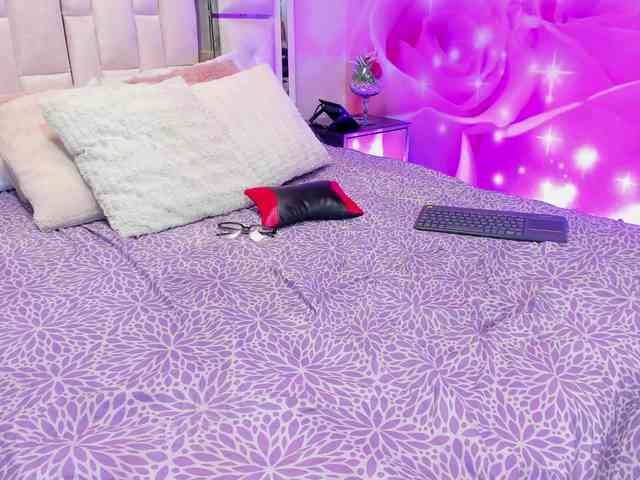 Yelena-mutiz webcam