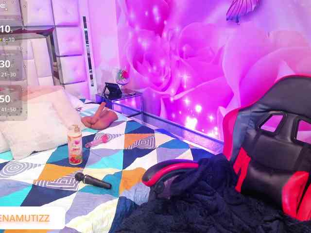 Yelena-mutiz webcam