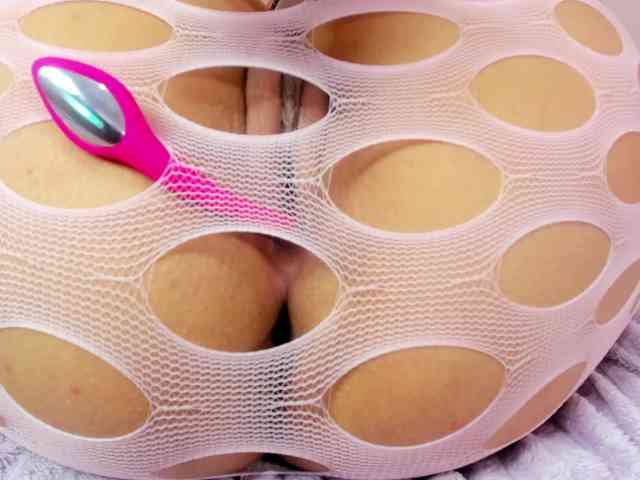Yelena-mutiz webcam