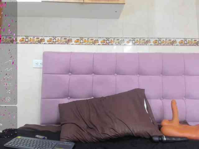Yelena-mutiz webcam