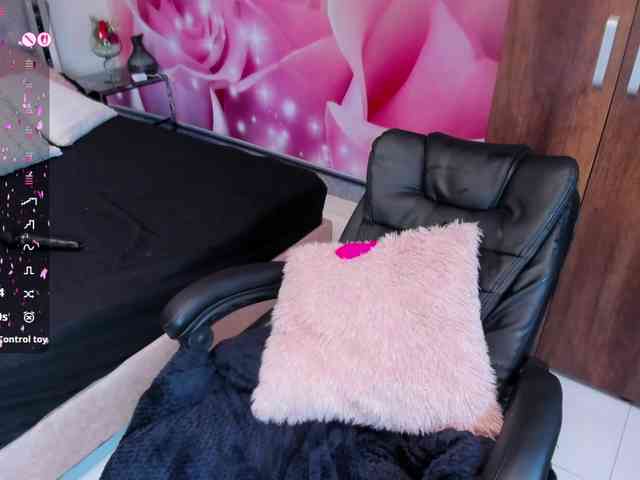 Yelena-mutiz webcam
