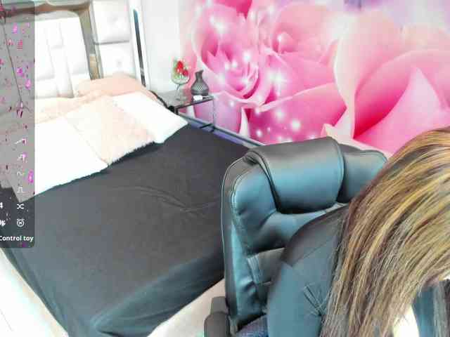 Yelena-mutiz webcam