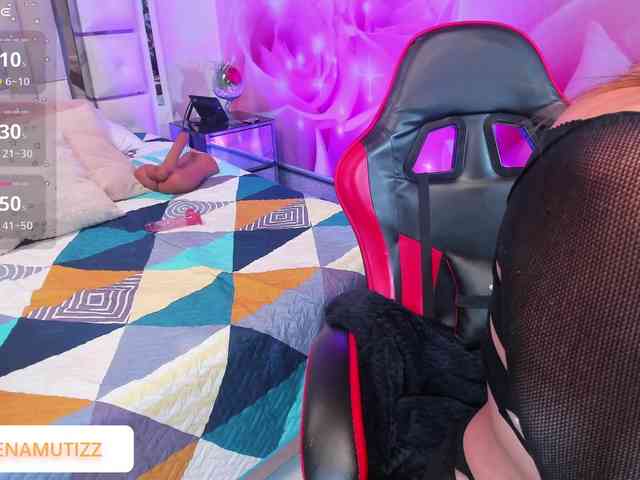 Yelena-mutiz webcam