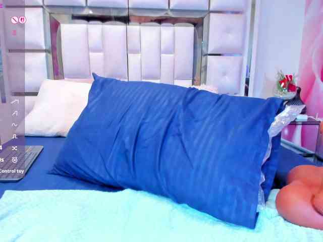 Yelena-mutiz webcam