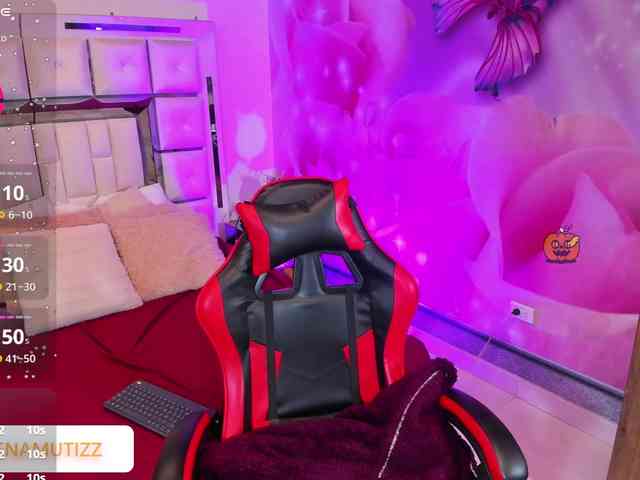 Yelena-mutiz webcam