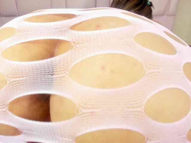 Yelena-mutiz webcam