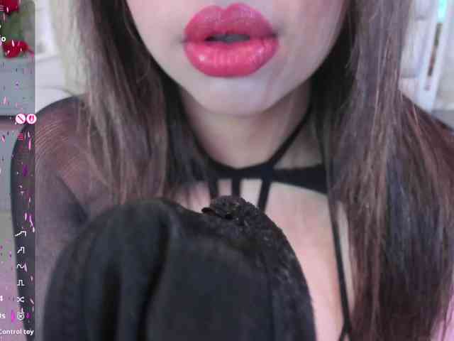 Yelena-mutiz webcam