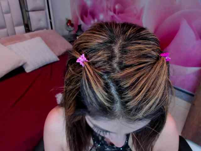 Yelena-mutiz webcam
