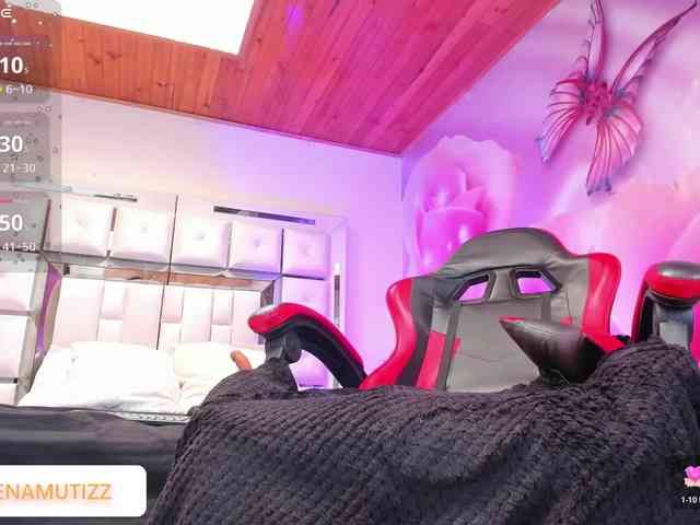 Yelena-mutiz webcam
