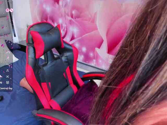 Yelena-mutiz webcam