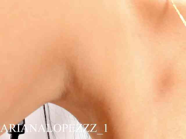 ariana-sexy-horny webcam