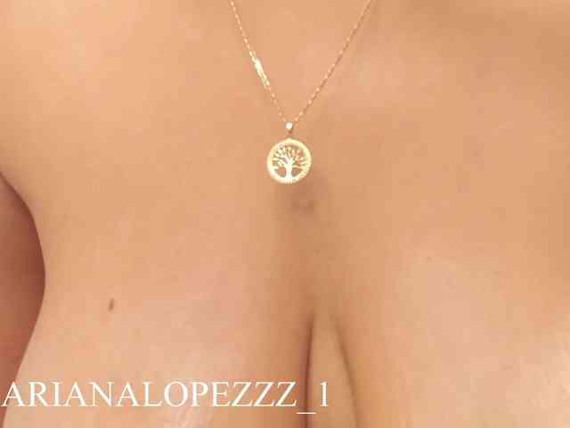 ariana-sexy-horny webcam