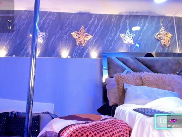 AnnieSanz's BongaCams show and profile