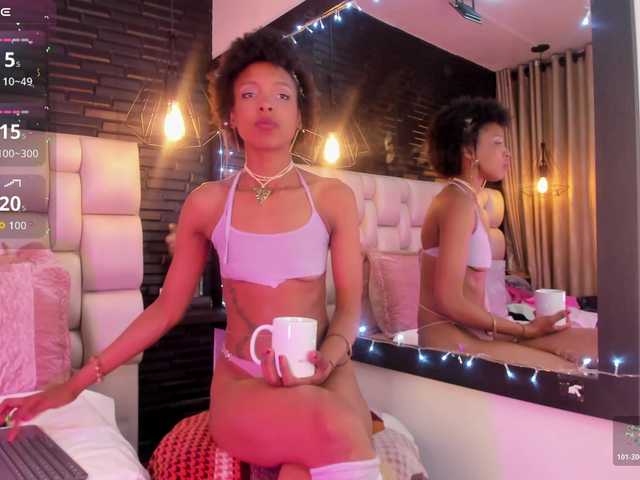 AnnieSanz's BongaCams show and profile