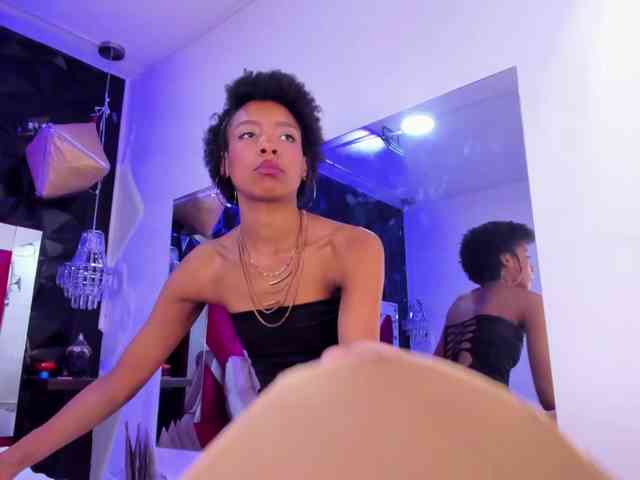 AnnieSanz webcam