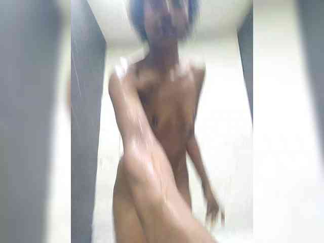 AnnieSanz webcam