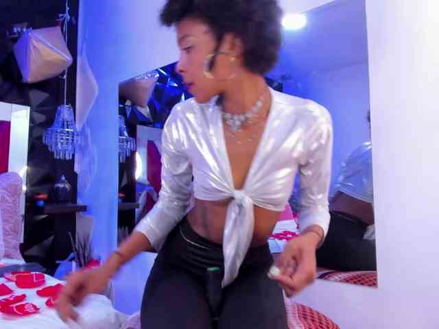 AnnieSanz webcam