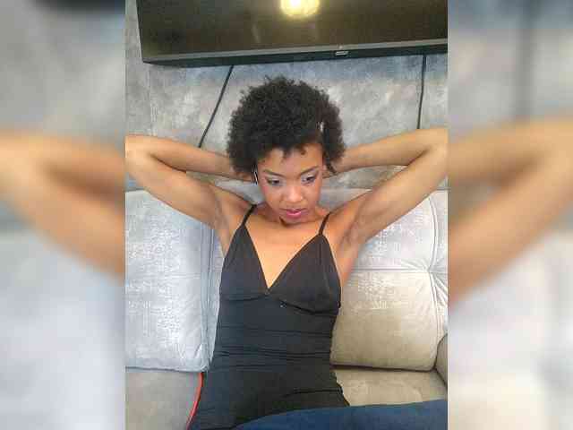 AnnieSanz webcam
