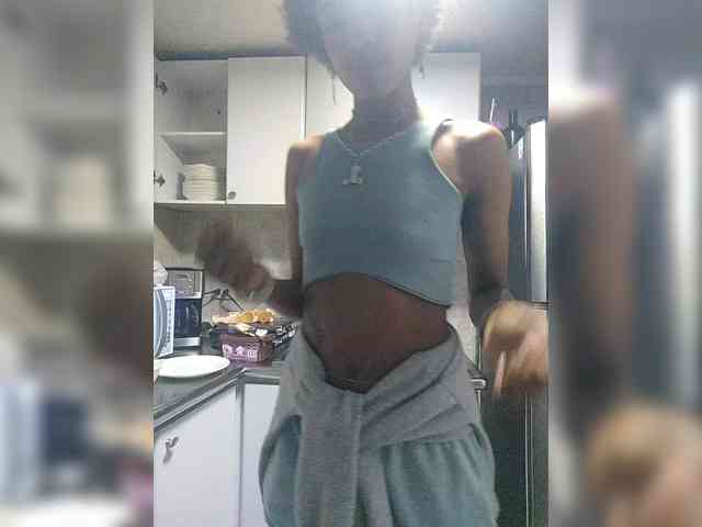 AnnieSanz webcam