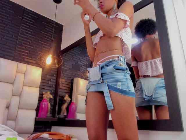 AnnieSanz webcam